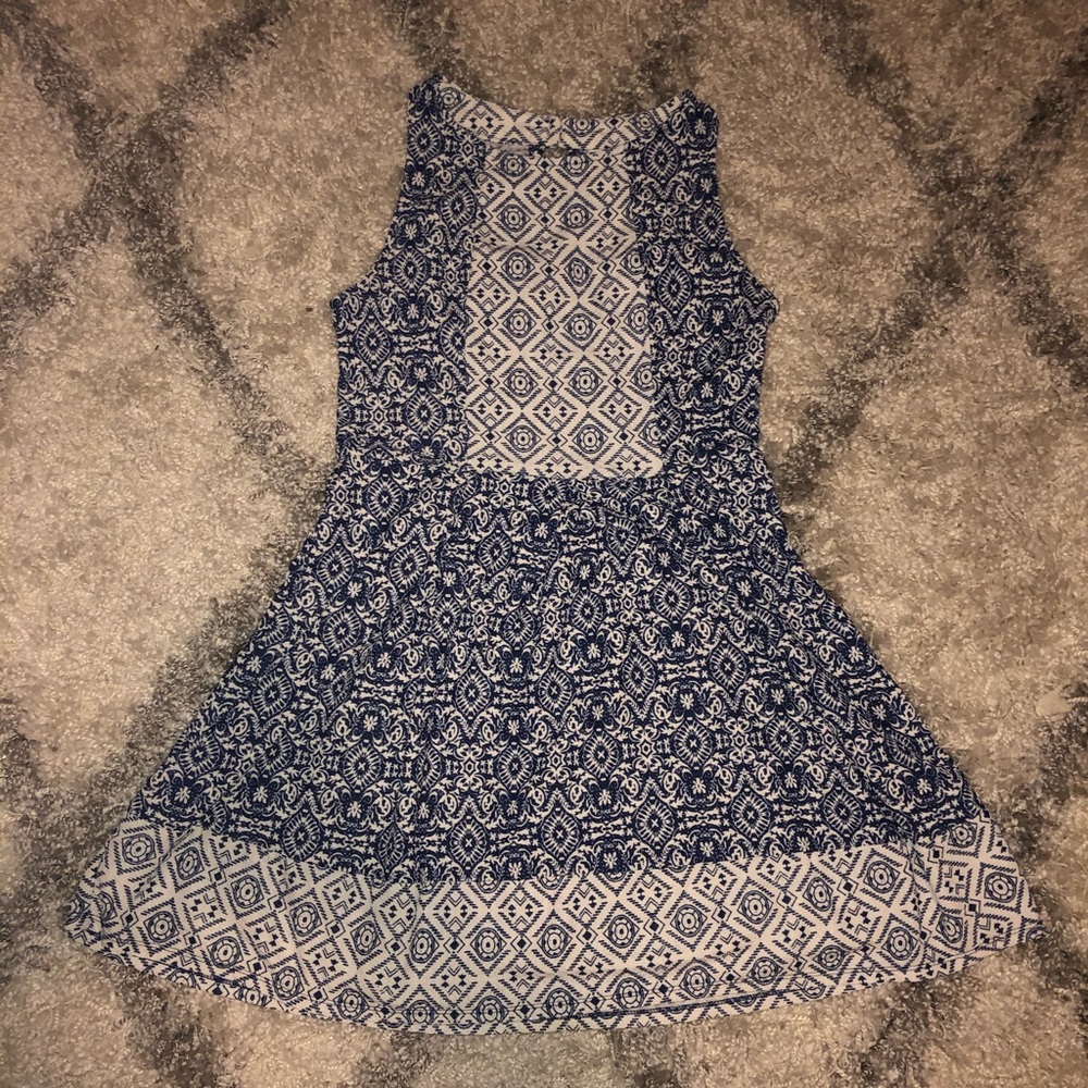 Xhilaration- white & navy dress